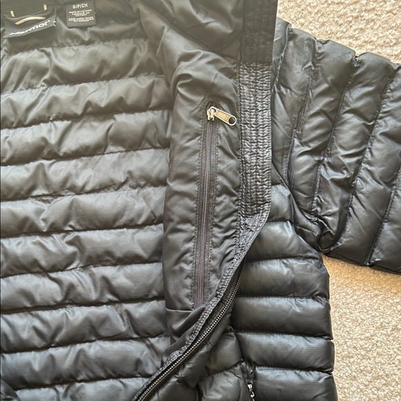 Marmot, ladies  black small hooded jacket - Picture 5 of 6